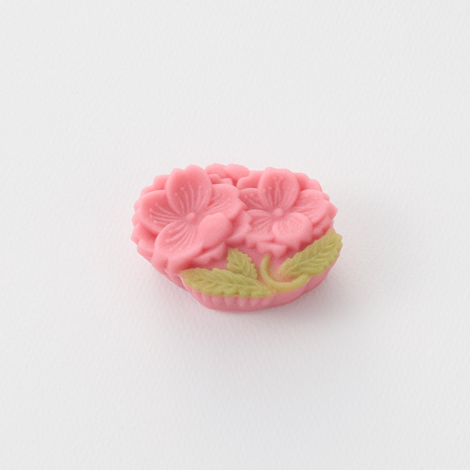 Taorizakura / Hand-picked Sakura – Toraya Confectionery Co. Ltd